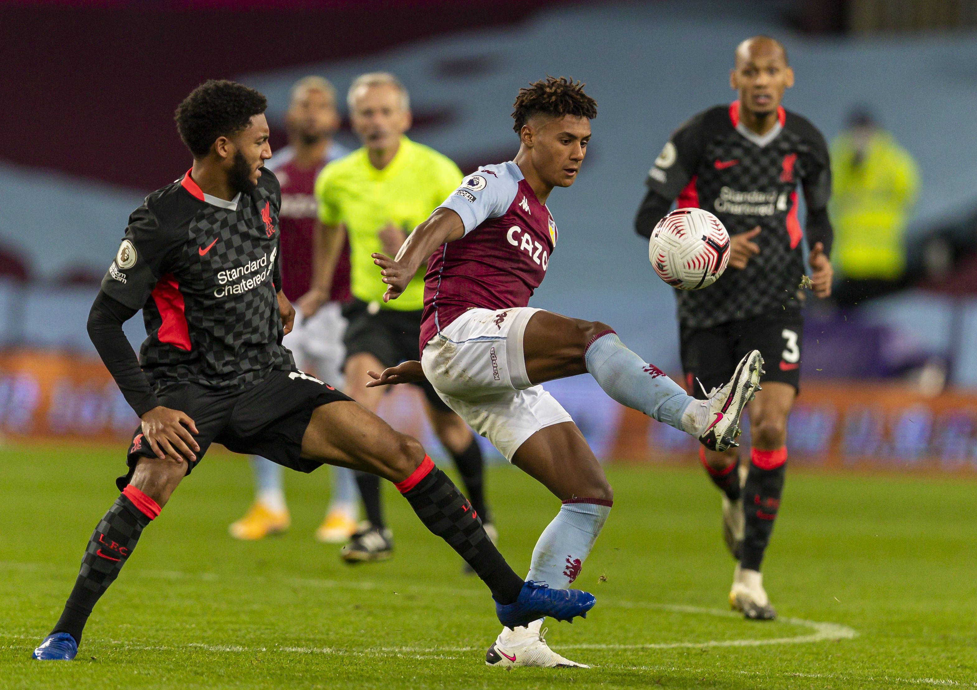 两家俱乐部 两家俱乐部