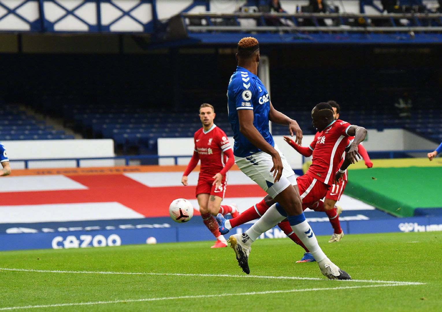 他的出现不 他的出现不